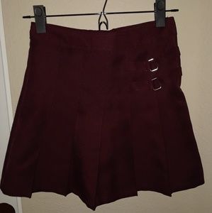 Maroon/Wine pleated skirt